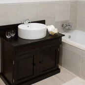 En-suite bathroom vanity